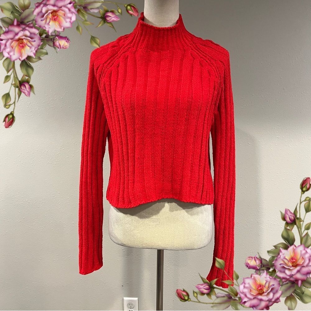 American Eagle Red Cable Knit crop Sweater‎ size medium